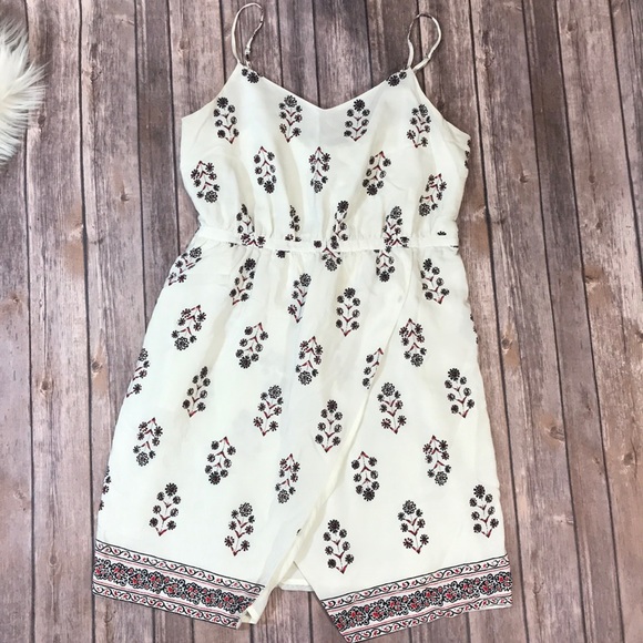 Madewell Dresses & Skirts - Madewell Cherry Blossom Floral Shift Dress